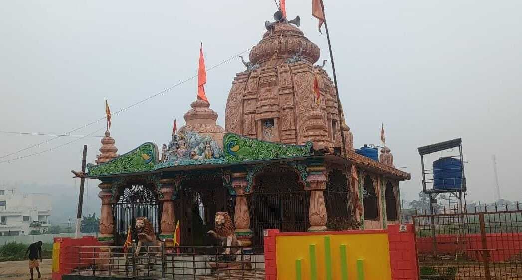 होयर के शिव मंदिर में भगवान शिव के पूरे परिवार की होती है पूजा