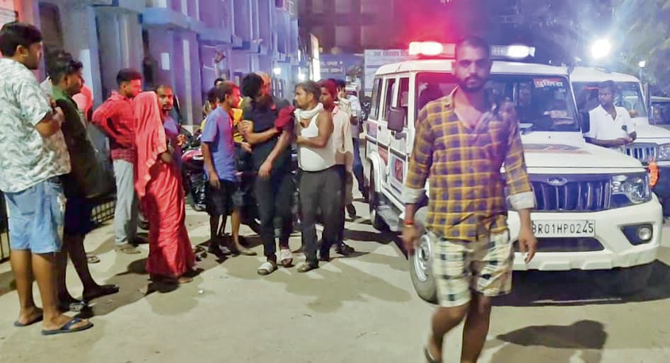 Chhapra News : गांजा पीने के दौरान हुए विवाद में दो भाइयों को लगा चाकू