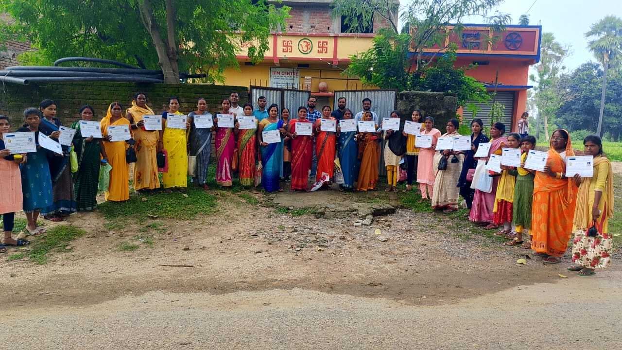 महिलाओं को अचार बनाने का मिला सात दिवसीय प्रशिक्षण