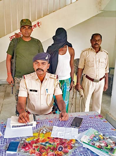 Gaya News : एसटीएफ ने एक लाख के इनामी नक्सली को किया गिरफ्तार