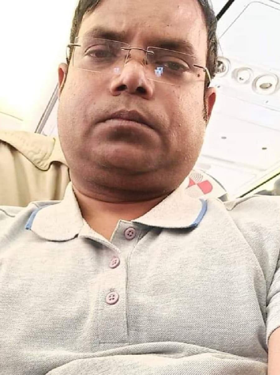 BOKARO NEWS : बीएसएल डीजीएम की कार तालाब में गिरी, अधिकारी की मौत, पुत्र बचा