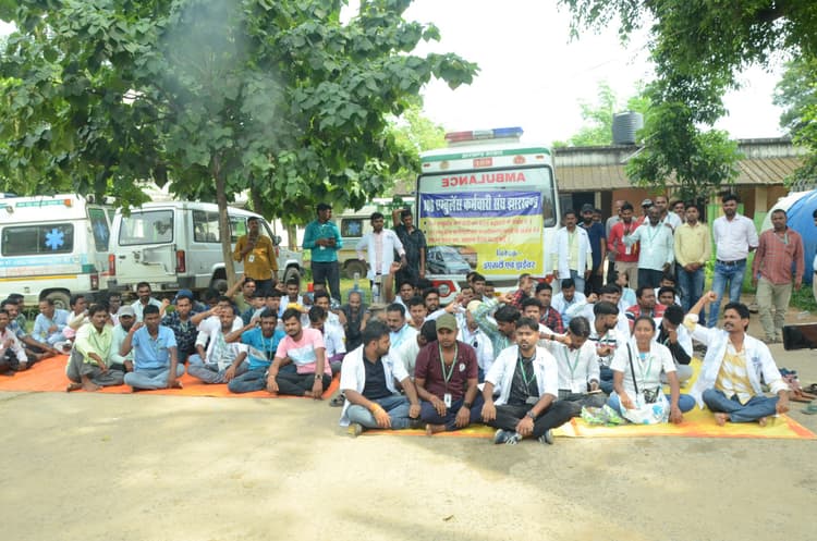 सोमवार को आये 67 कॉल्स, किसी मरीज को नहीं मिली एंबुलेंस की सेवा