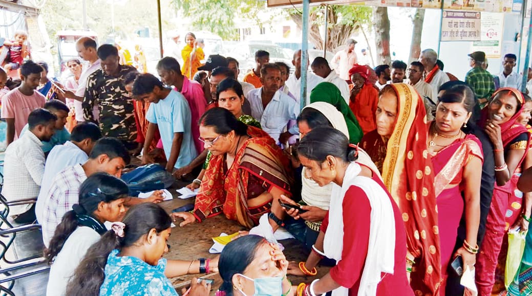 Gopalganj News : डेंगू के सात और संदिग्ध मरीज मिले, तीन को किया गया रेफर, नये इलाकों में फैल रहा लार्वा