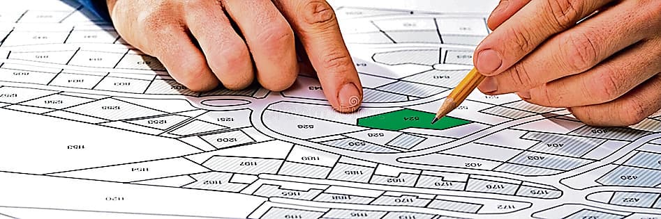 सात माह में जिला अधिवक्ता संघ भवन का 25% काम ही पूरा