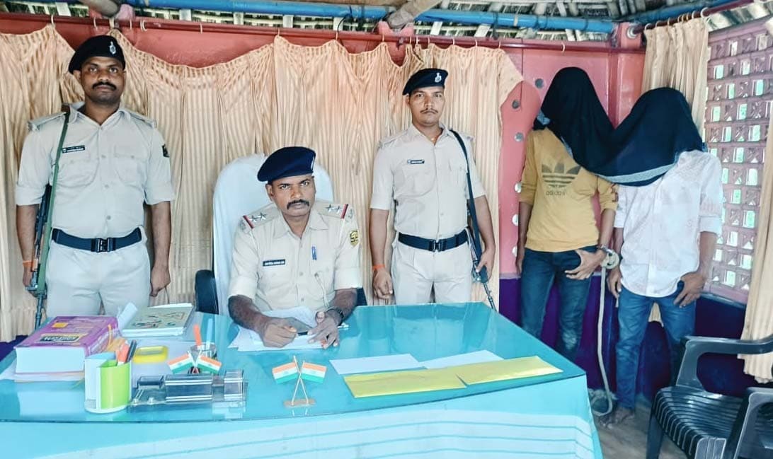 3.31 ग्राम स्मैक के साथ दो तस्कर गिरफ्तार