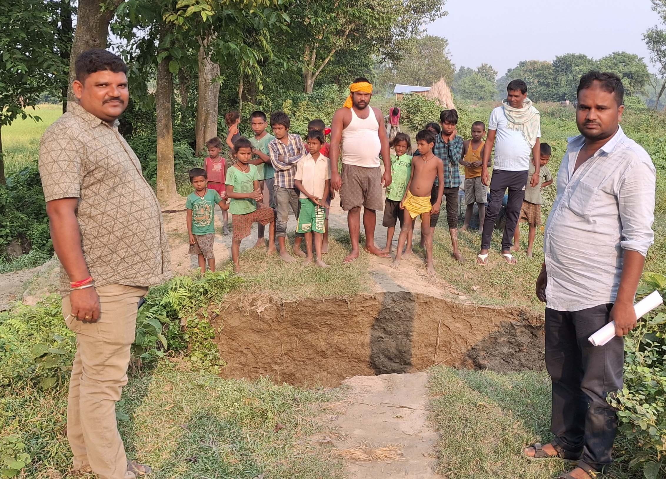 नहर टूटने से सैकड़ों एकड़ धान बर्बाद