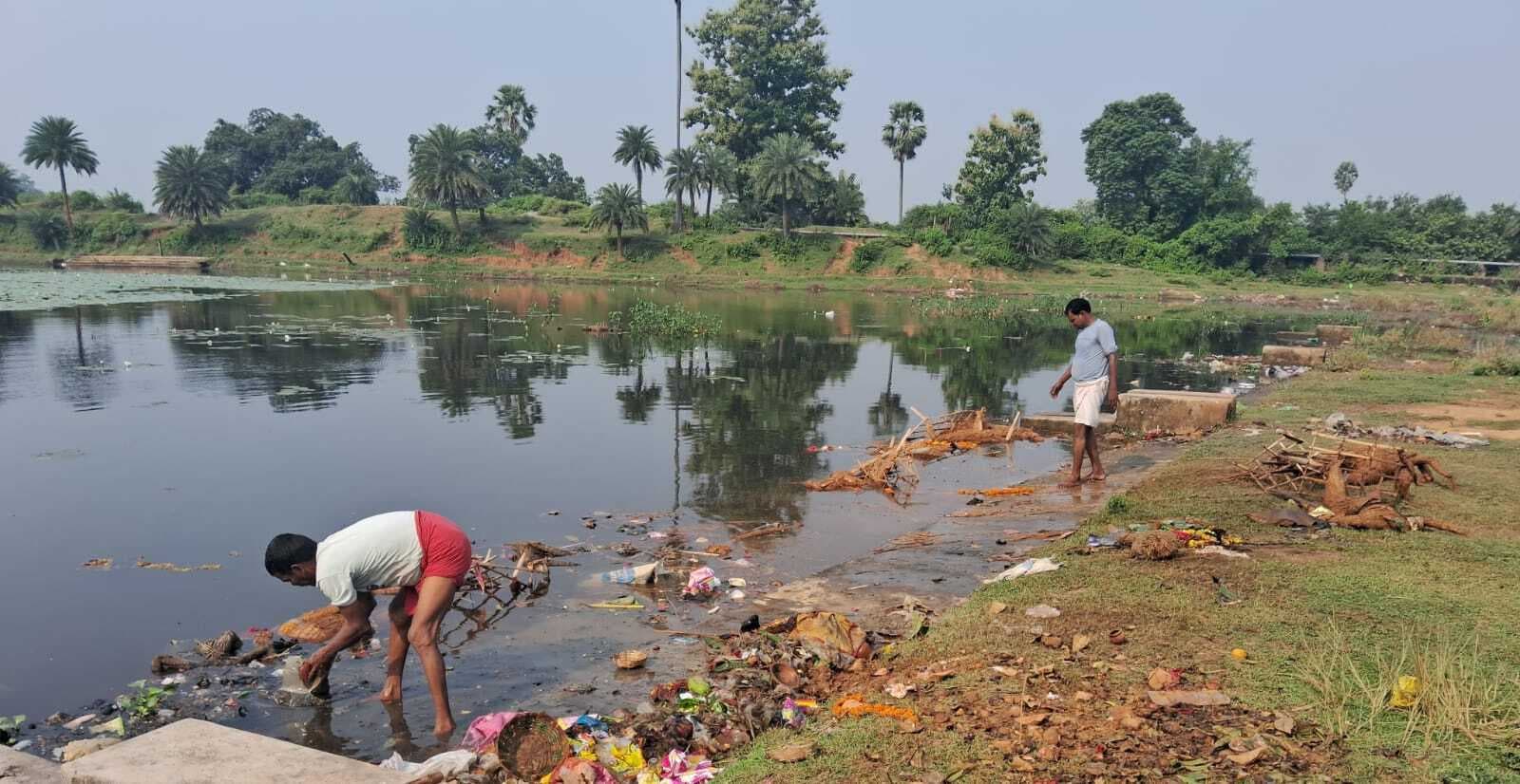 छठ पूजा को लेकर नगर परिषद प्रबंधन ने प्रारंभ की तैयारी