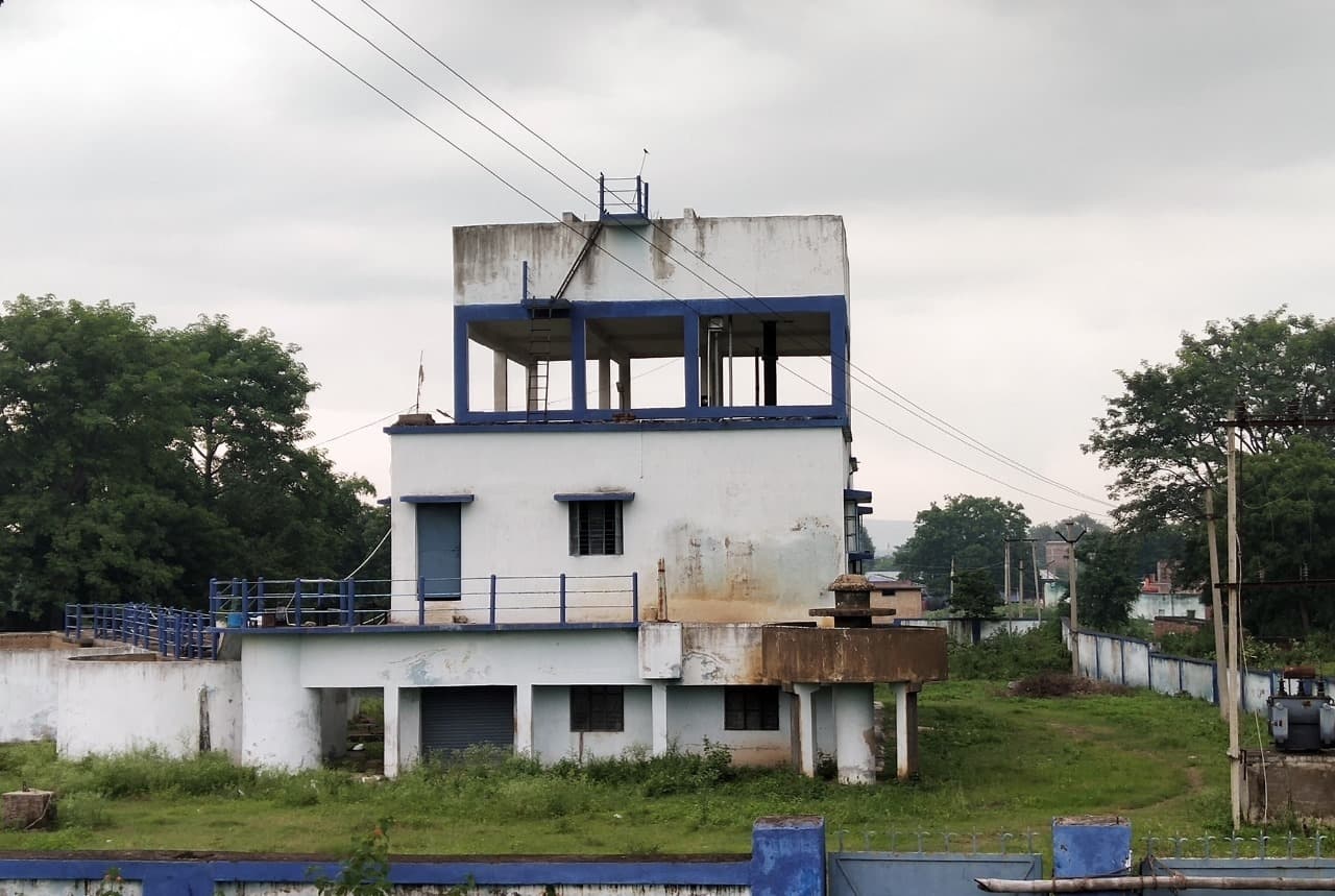 दो महीने से 25 हजार आबादी को नहीं मिल रहा पानी