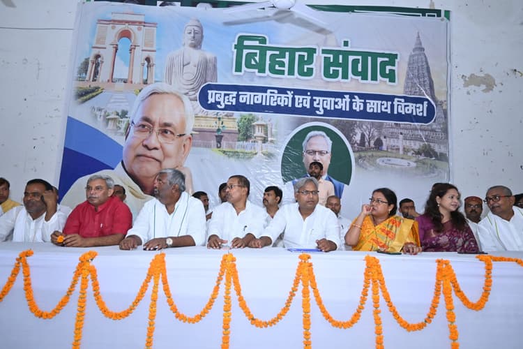 हमारी सरकार भ्रष्टाचार को बढ़ावा नहीं देती : मनीष