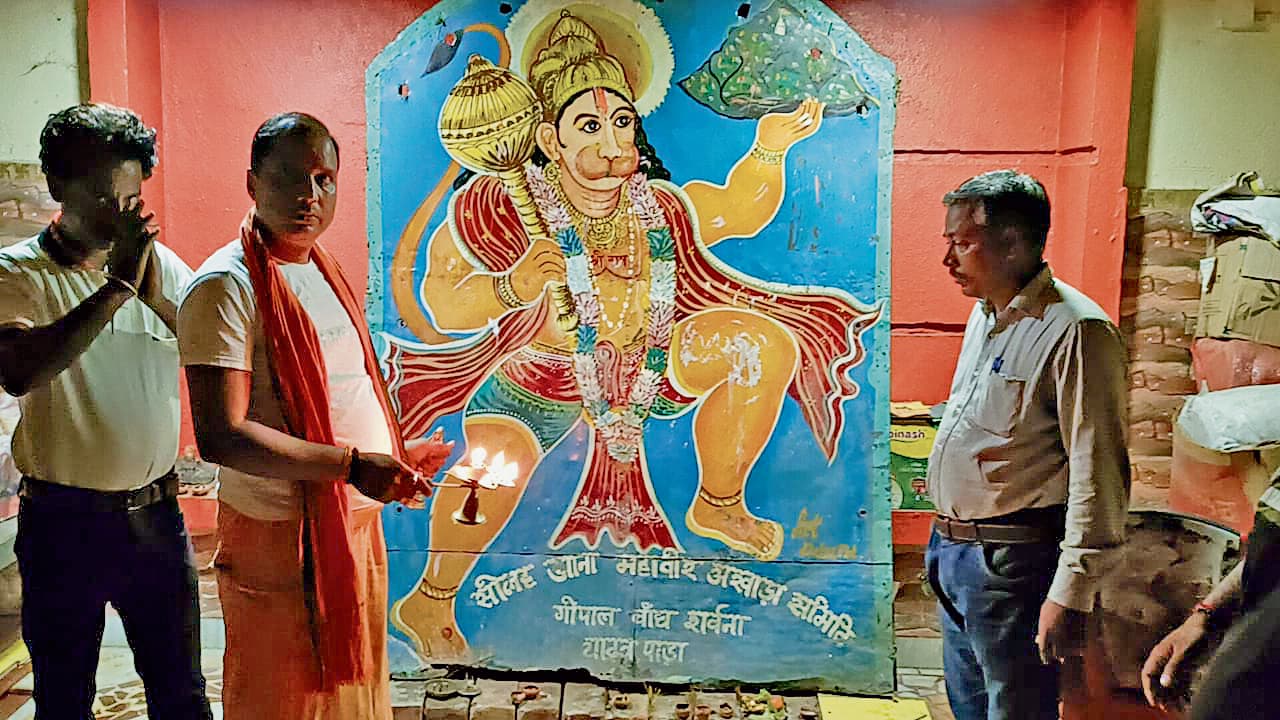 इस बार भी नहीं निकलेगा रानीगंज का महाबीर अखाड़ा