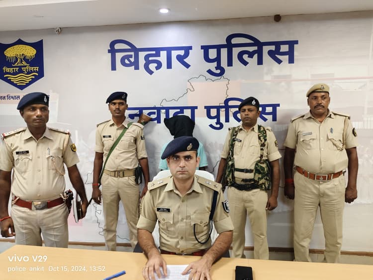 महिला से दुष्कर्म के मामले में फॉरेंसिक टीम ने लिये नमूने