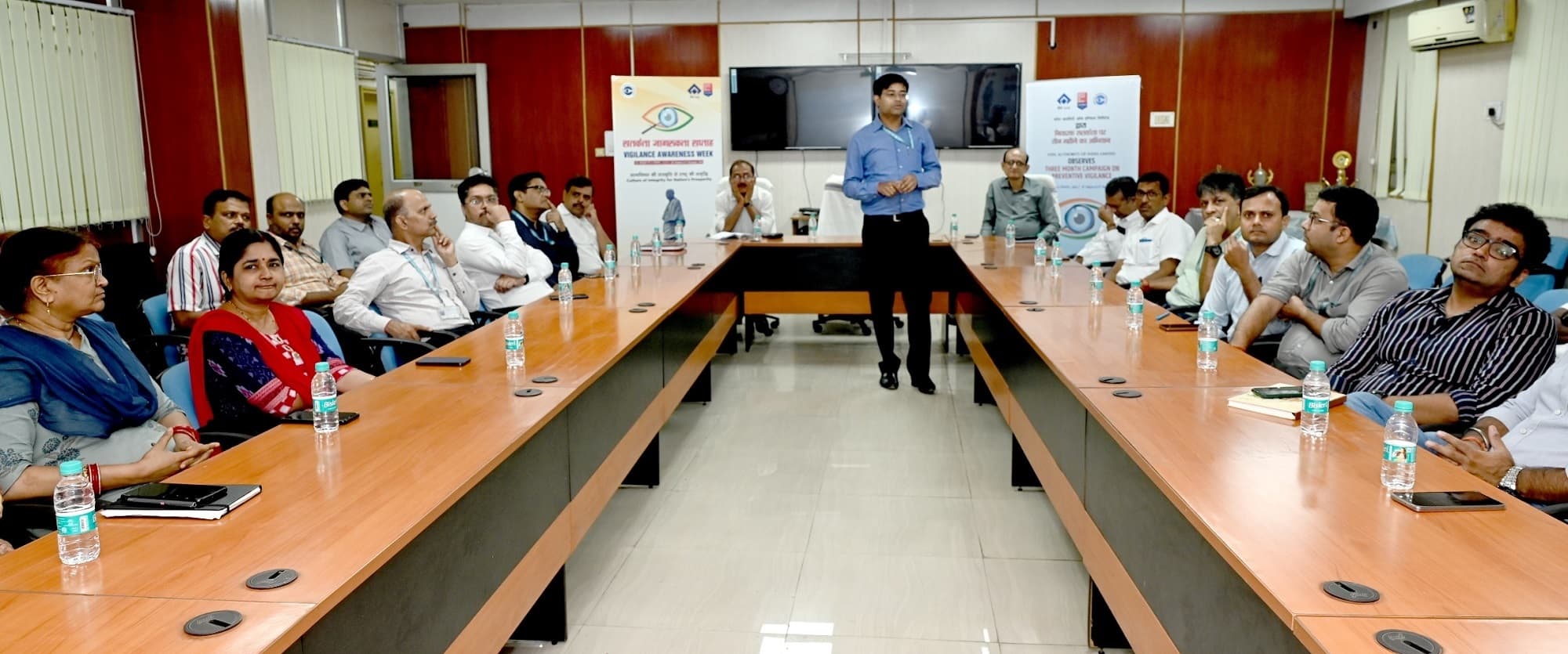 BOKARO NEWS: सतर्कता अभियान में साइबर सुरक्षा, प्रणाली की प्रक्रिया व एथिक्स की दी गयी जानकारी