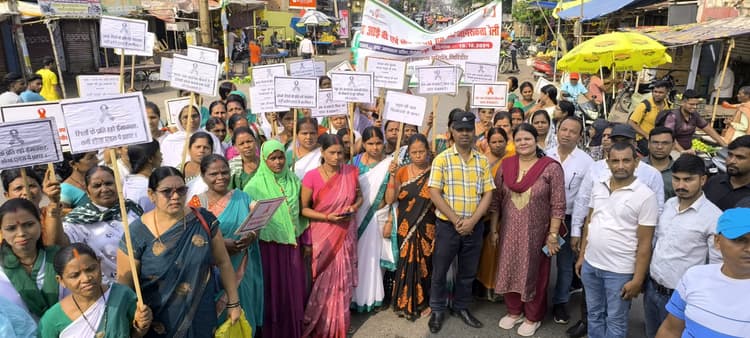 Giridih News: एचआइवी एड्स व यौन संचारी रोग को लेकर निकाली जागरूकता रैली