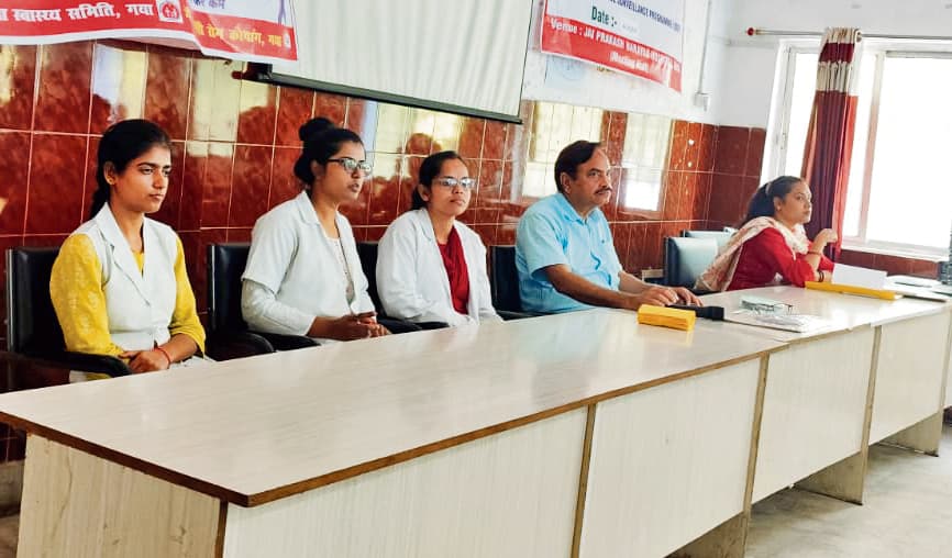 Gaya News : गया में नाइट ब्लड सर्वे को लेकर लैब टेक्निशियनों को प्रशिक्षण