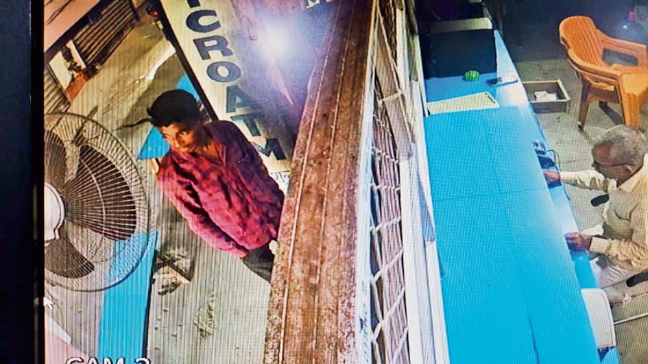 Chhapra News :  सीएसपी से रुपये लेकर फरार हुए उच्चके को पुलिस ने पकड़ा