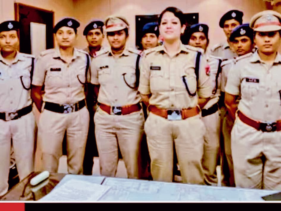 पूर्व रेलवे की प्रतिबद्धता : आरपीएफ ने ‘ऑपरेशन अमानत’ के तहत यात्रियों के सामान लौटाये