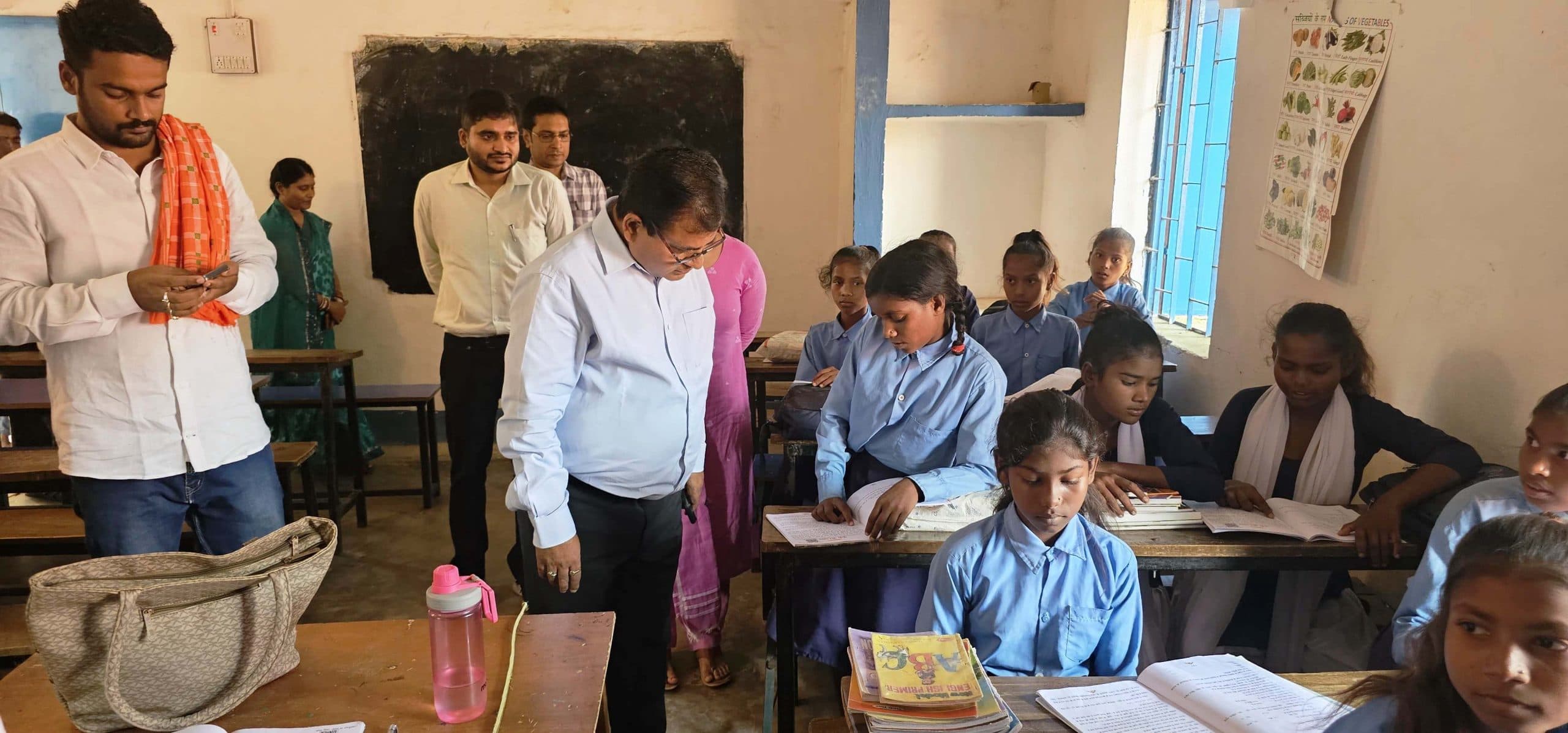 Aurangabad News: केसौर सामुदायिक भवन को बनाया जायेगा पुस्तकालय