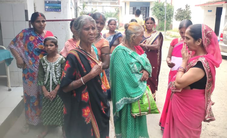 Aurangabad News: बधार में घास काट रही महिला की करेंट लगने से मौत