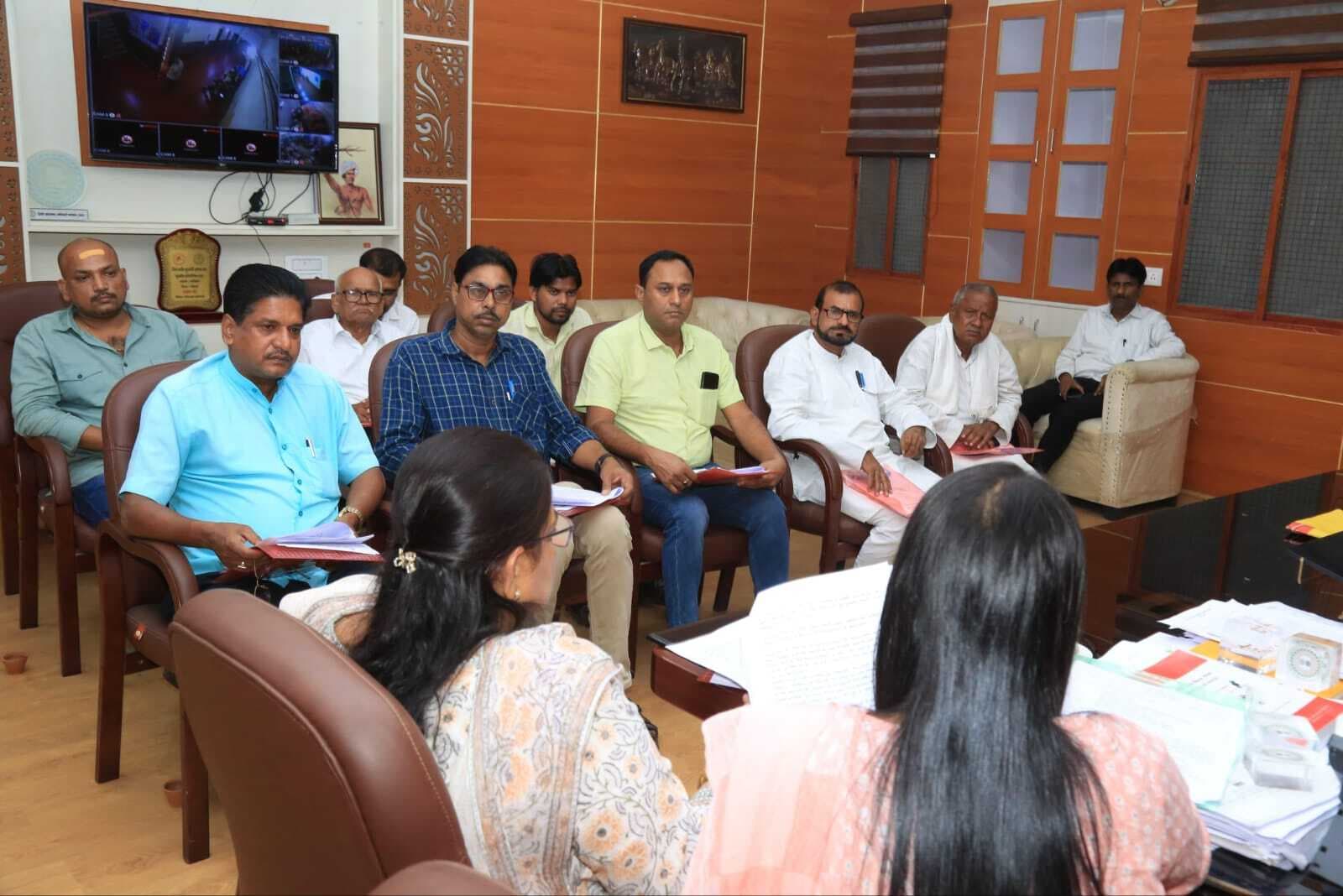 BOKARO NEWS: राजनीतिक दलों को दी गयी आदर्श आचार संहिता की जानकारी