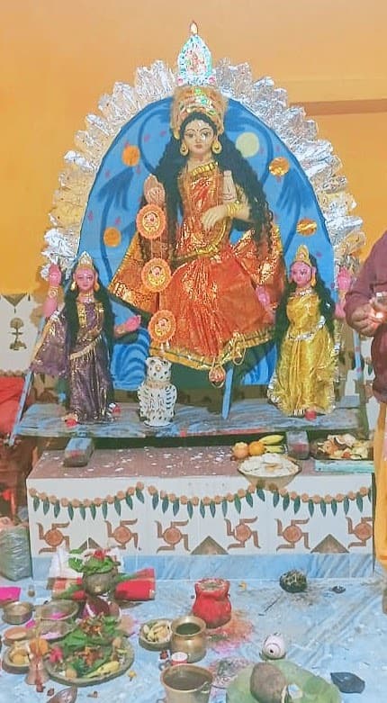 बिंदापाथर क्षेत्र में मां लक्खी की पूजा को लेकर भक्ति व उत्साह का माहौल