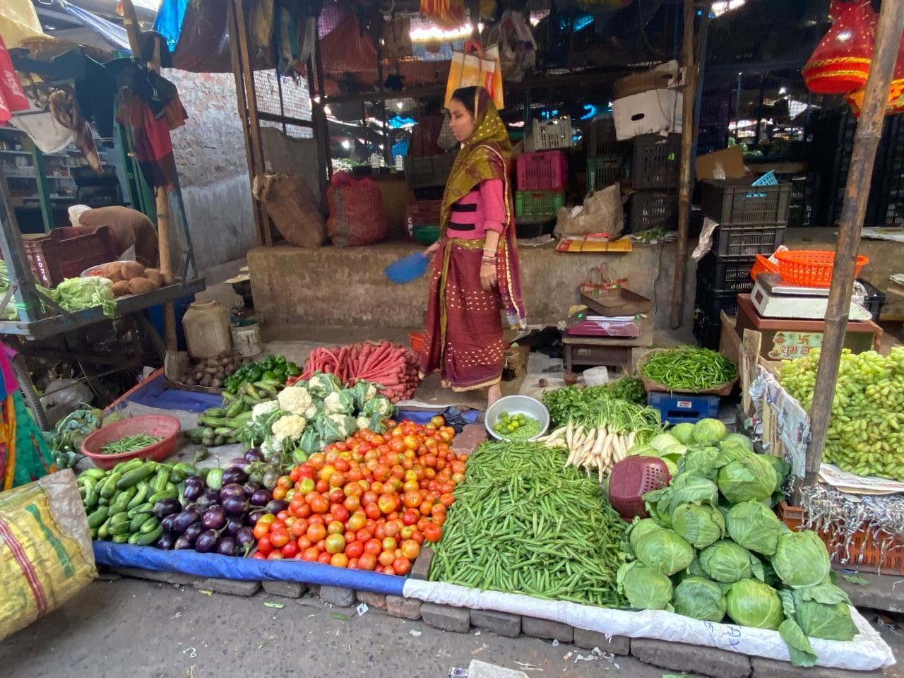 Rourkela News: हरी सब्जियों के बढ़े दाम ने बिगाड़ा जायका, फूलगोभी 100, तो मूली 80 रुपये किलो