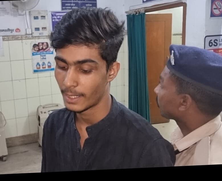 Samastipur News: मोस्ट वांटेड सुधांशु उर्फ खाखा डॉन को लेकर पुलिस पहुंची समस्तीपुर सदर अस्पताल, मची खलबली