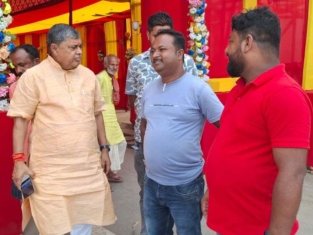 विधायक ने की 101 कच्ची सड़कों के पीसीसी करने की अनुशंसा