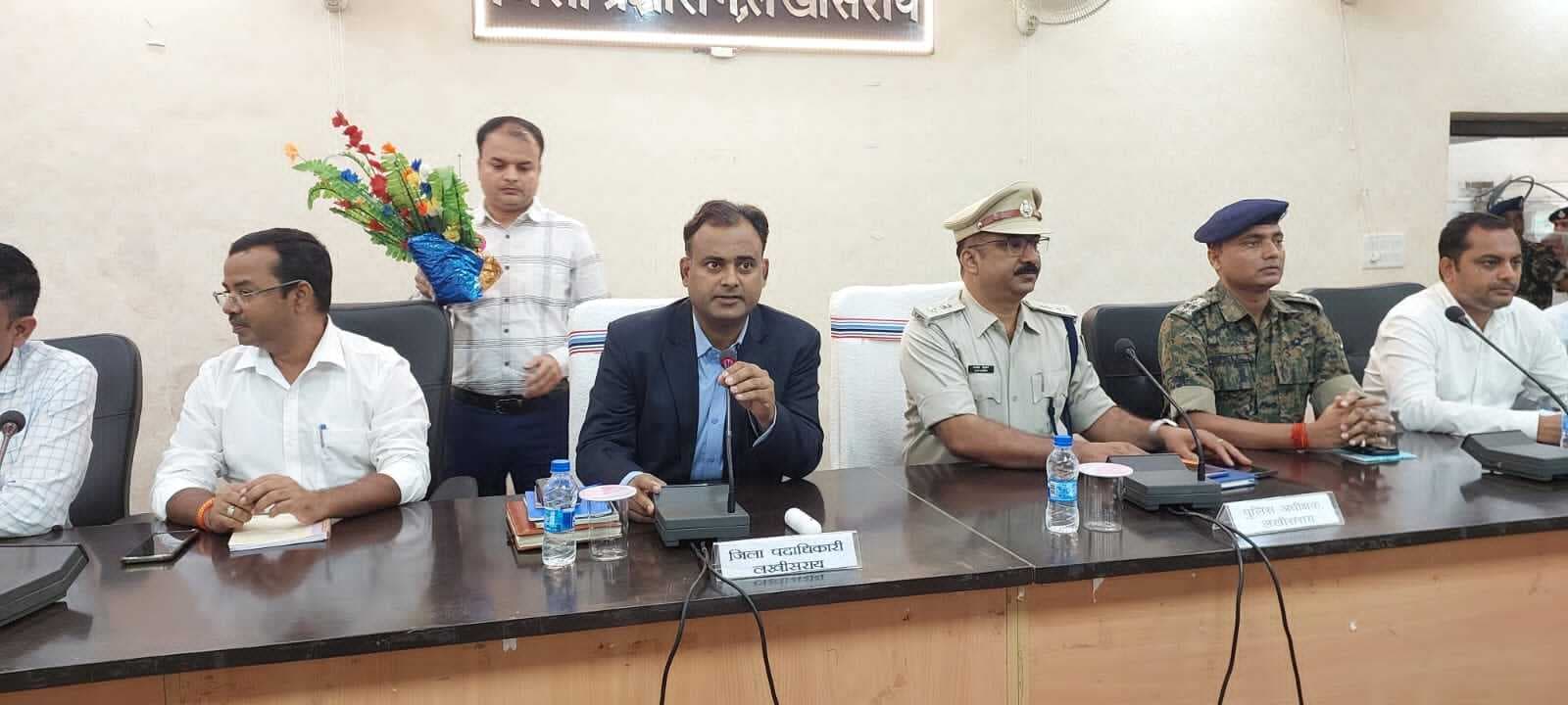 मेरा प्रखंड मेरा गौरव आलेख के जरिये बनाएं पहचान- डीएम