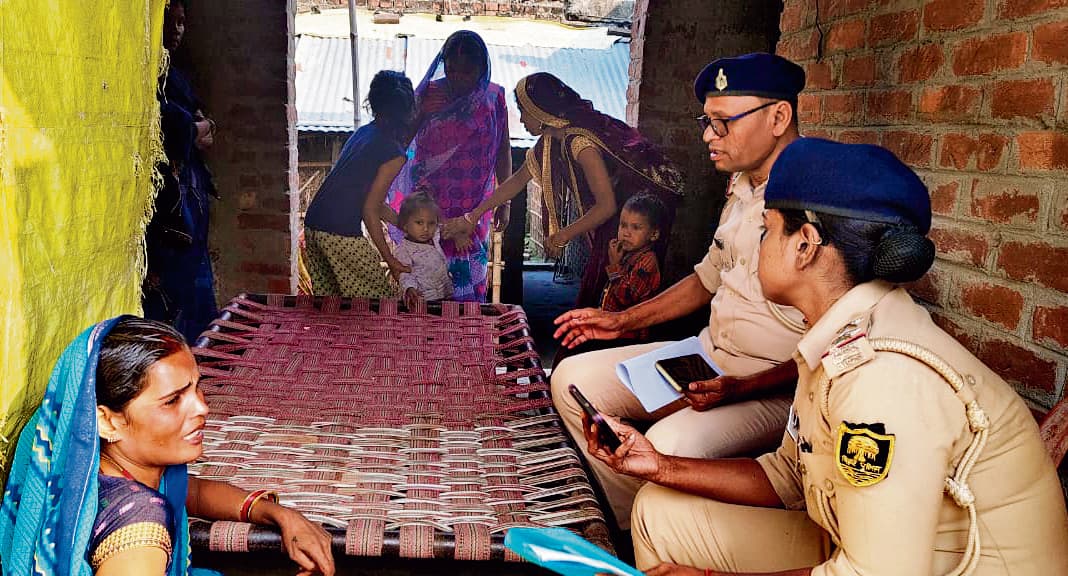 Gopalganj News : तारा नरहवां बाजार के पास धारदार हथियार से हमला कर युवक की हत्या, दो हिरासत में