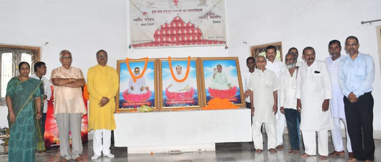 BOKARO NEWS: विहंगम योग की साधना से चरित्र व संस्कार का होता है निर्माण, मिलता है मोक्ष : बिरंची नारायण