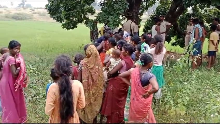 कुआं से महिला का शव बरामद, जांच में जुटी पुलिस