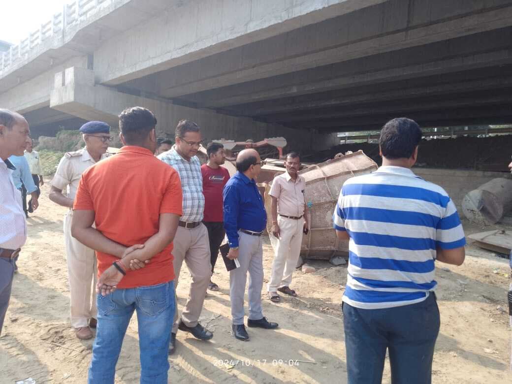 Patna News : जेपी सेतु के पूरब 93 से 89 घाट के बीच बनेंगे दो पार्किंग स्थल