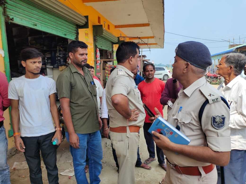 शीतलनगर चौक पर एक रात में आठ दुकानों मेंचोरी, दहशत में दुकानदार