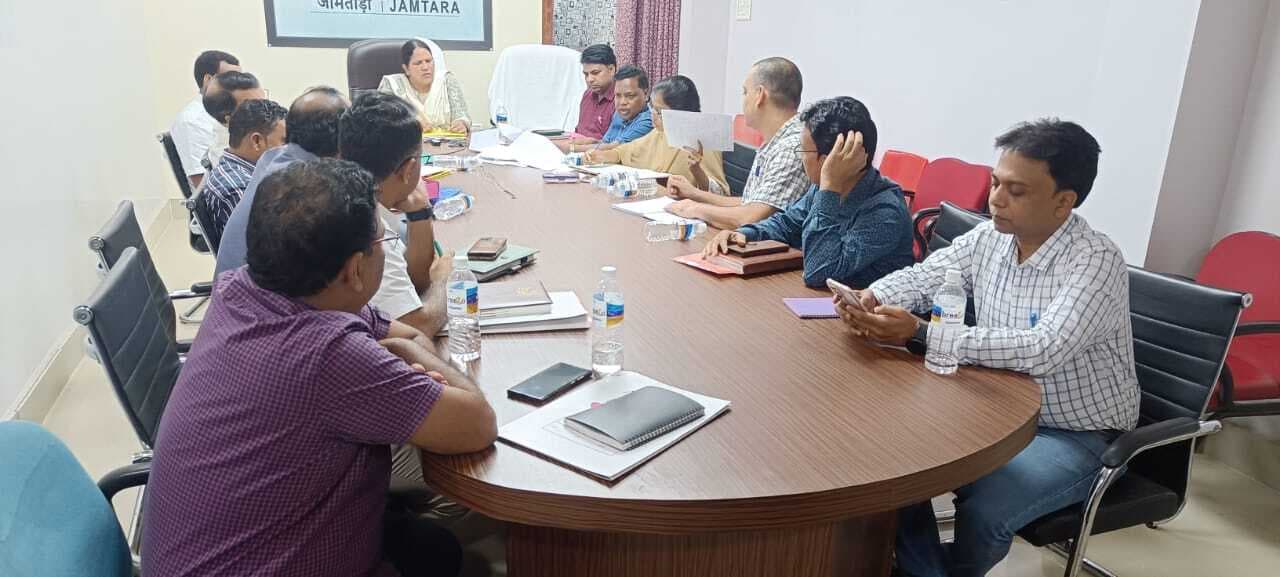 एमसीएमसी कमेटी पेड न्यूज पर रखे निगरानी : डीसी