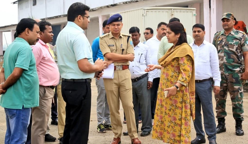 BOKARO NEWS: मतगणना केंद्र व वज्र गृह के लिए कमरों को किया गया चिन्हित