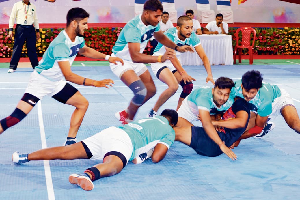 मगध यूनिवर्सिटी व वीकेएसयू चांसलर ट्रॉफी कबड्डी के फाइनल में