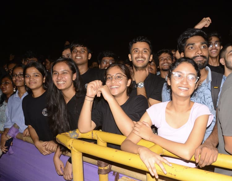 DHANBAD NEWS : मनोरंजक और रोचक गतिविधियों के नाम रहा कांसेटो का दूसरा दिन