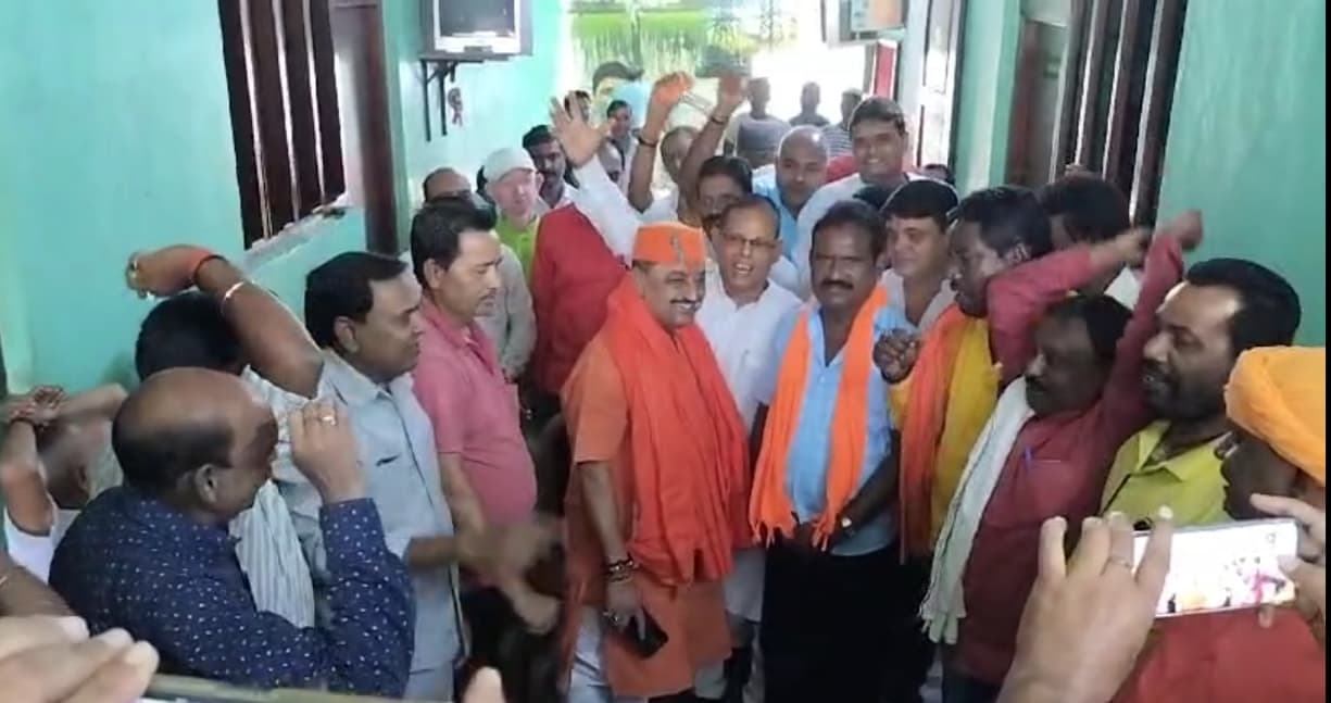 BOKARO NEWS : बेरमो में धनबल नहीं जनता का वोट बल चलेगा : रवींद्र