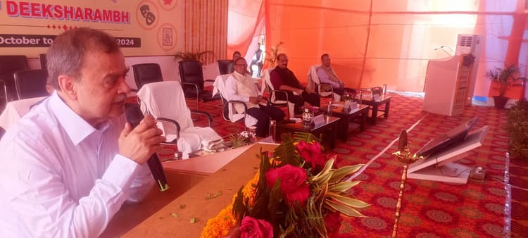 Samastipur News: अंतरात्मा की शक्तियों को पहचानने की जरूरत : अभयानंद