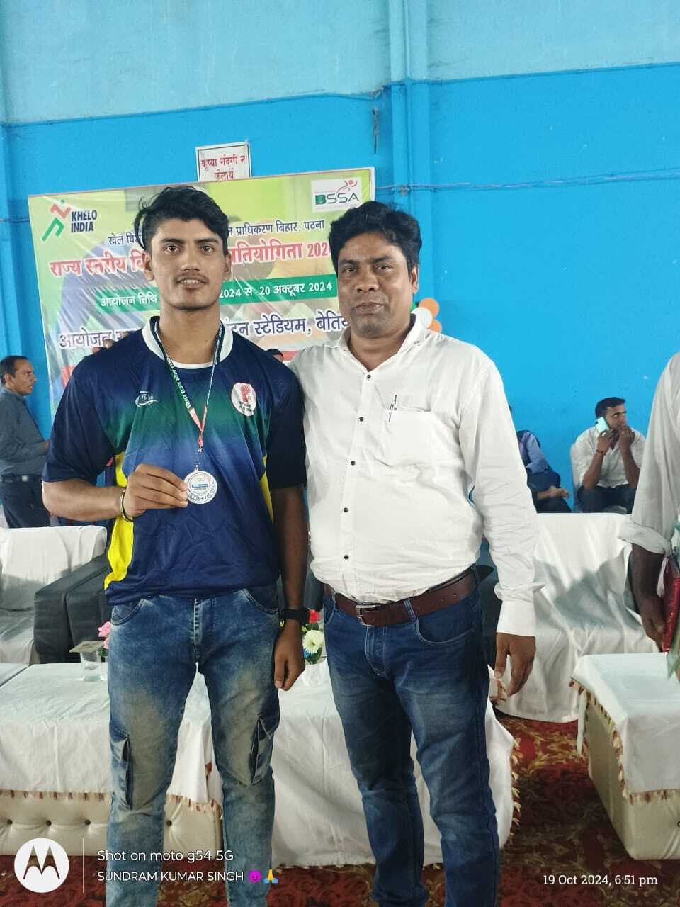 72 किलोग्राम में वंशमणि को मिला सिल्वर मेडल