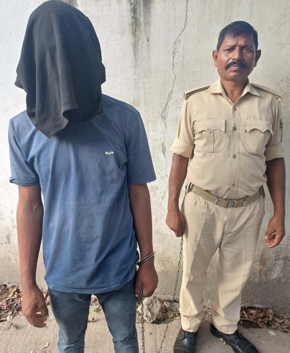 फाइनेंसकर्मी से लूट मामले में कटिहार गिरोह का एक अपराधी गिरफ्तार