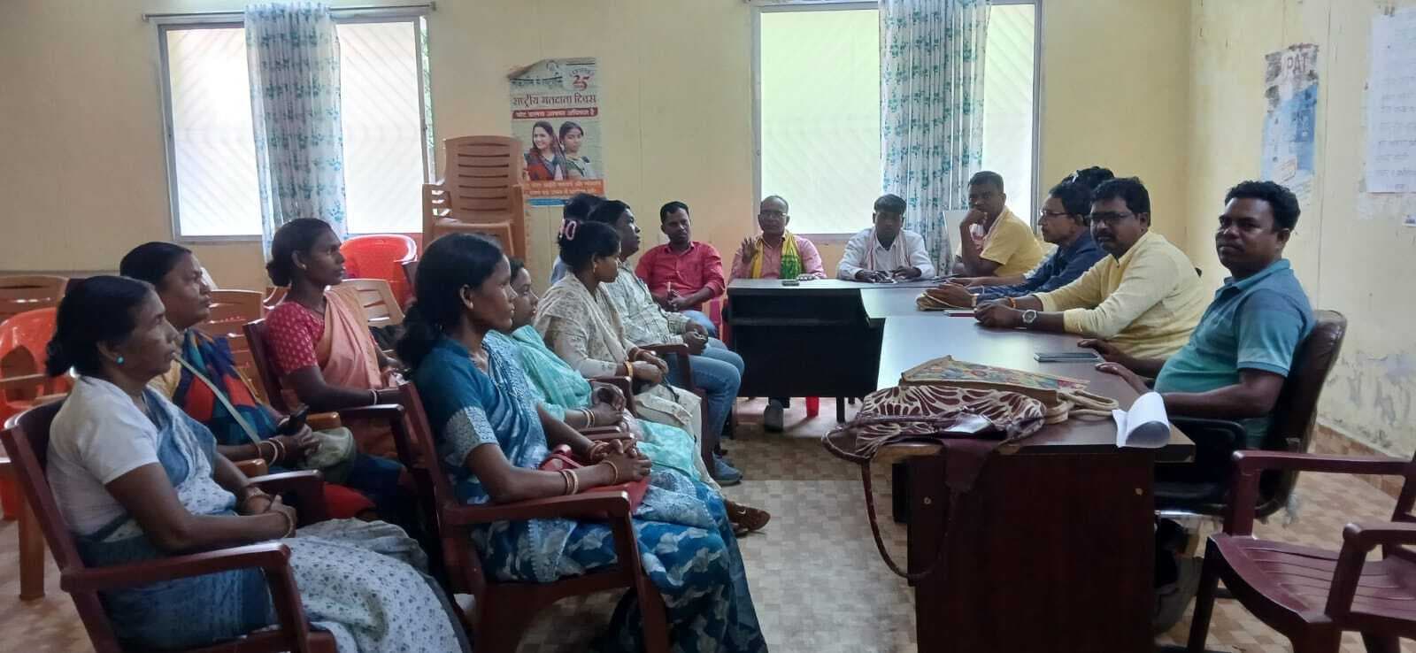 सरकार ने मुखिया के मांगों को नहीं किया पूरा : संघ