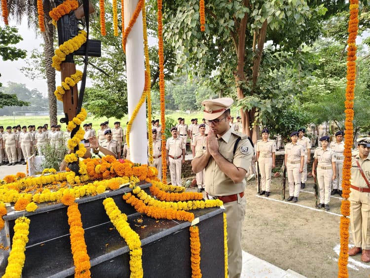 देश के लिए शहीद होना गौरव की बात : एसपी