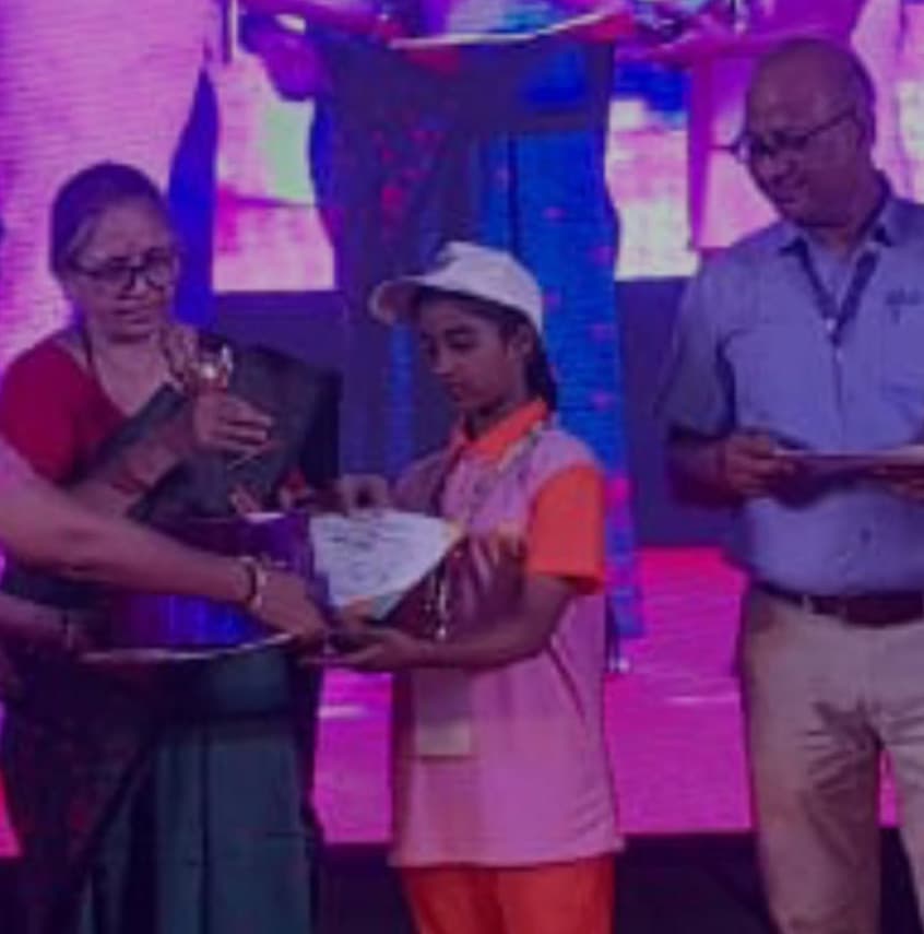 तरंग प्रतियोगिता में आराध्या ने किया सेकेंड