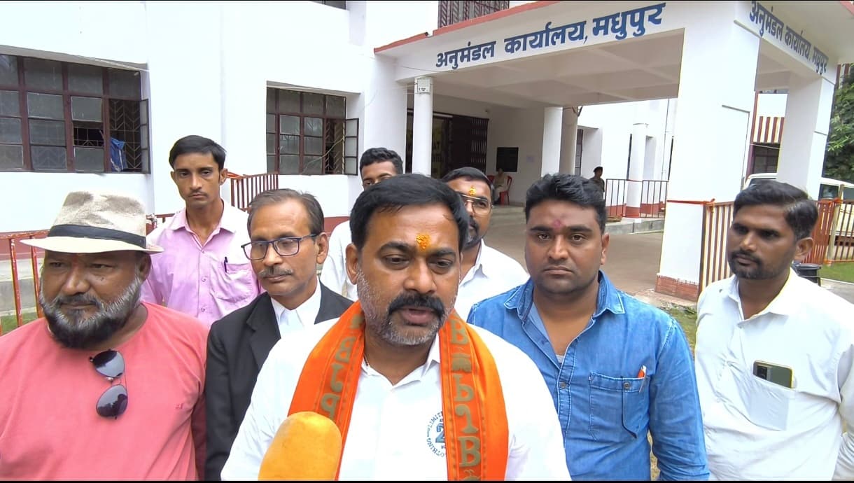 करोड़ों की चल अचल संपत्ति के मालिक हैं गंगा नारायण सिंह, 22 छोटे- बड़े वाहन हैं उनके पास