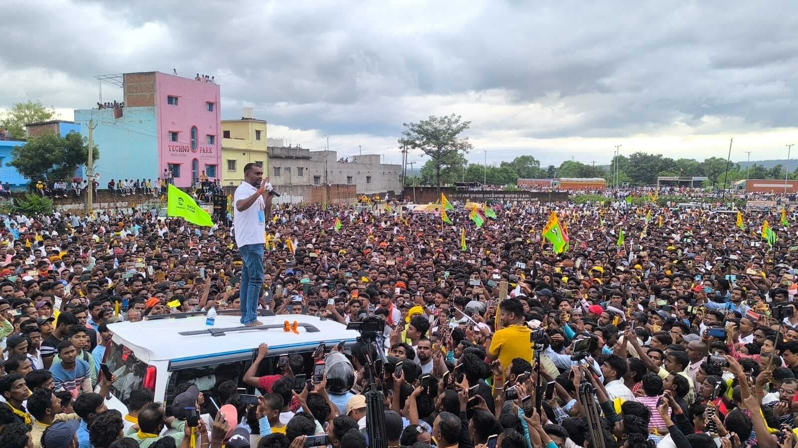 Giridih News:झारखंड की अस्मिता बचाने के लिए मतदान करें : जयराम