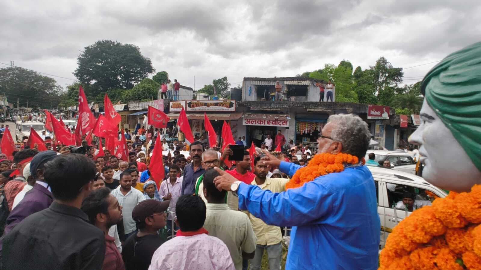 BOKARO NEWS : जनसमस्याओं का प्राथमिकता से किया निदान : इफ्तेखार