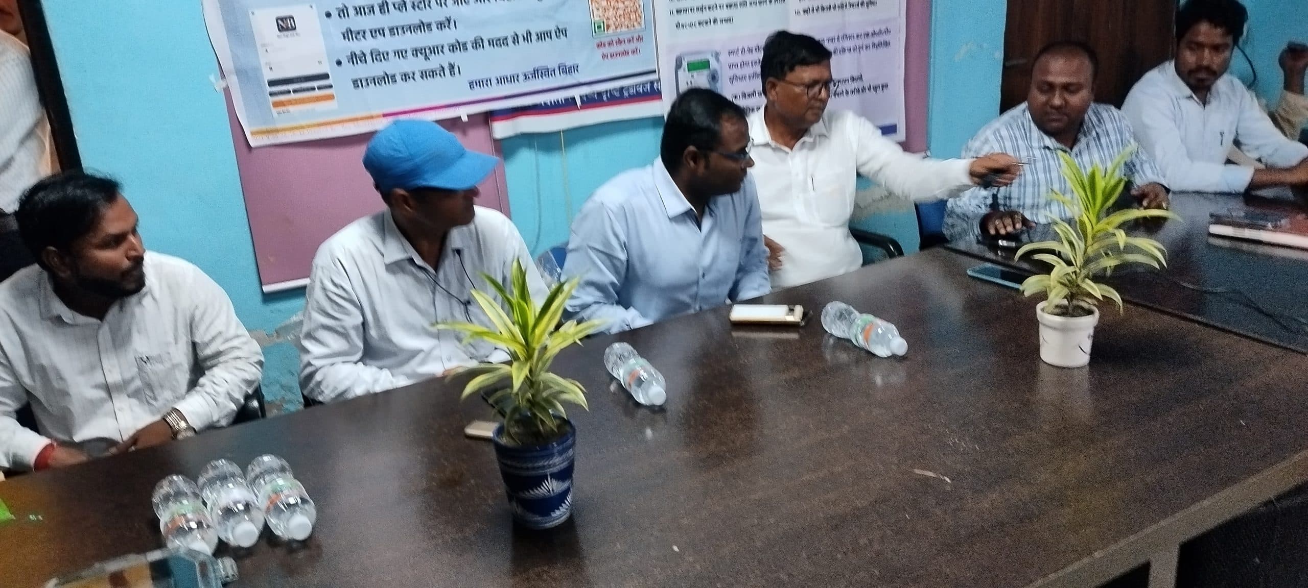 प्रखंड क्षेत्र में मनरेगा की धीमी रफ्तार पर डीडीसी ने जतायी नाराजगी, कर्मियों को दी सख्त हिदायत