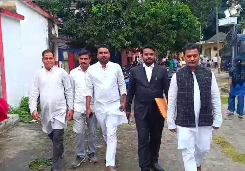 केंद्रीय मंत्री गिरिराज सिंह के खिलाफ एआइएमआइएम के कार्यकर्ता ने दायर किया परिवाद पत्र