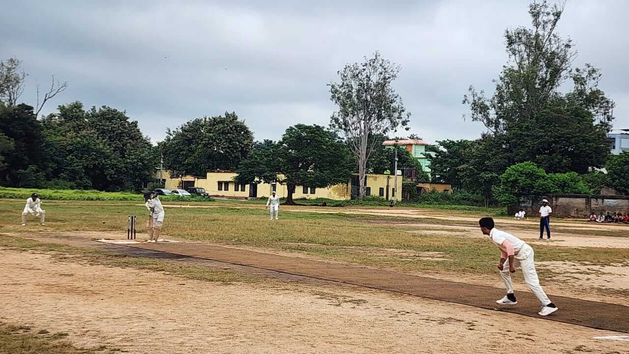 कोसी कॉलेज ने जेआरएस कॉलेज को नौ विकेट से हराया